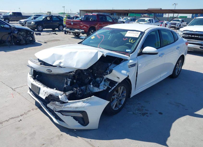 Photo 2 of 2020 Kia Optima LX (VIN 5XXGT4L31LG429265)