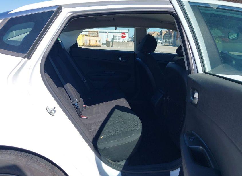 Photo 8 of 2020 Kia Optima LX (VIN 5XXGT4L31LG429265)