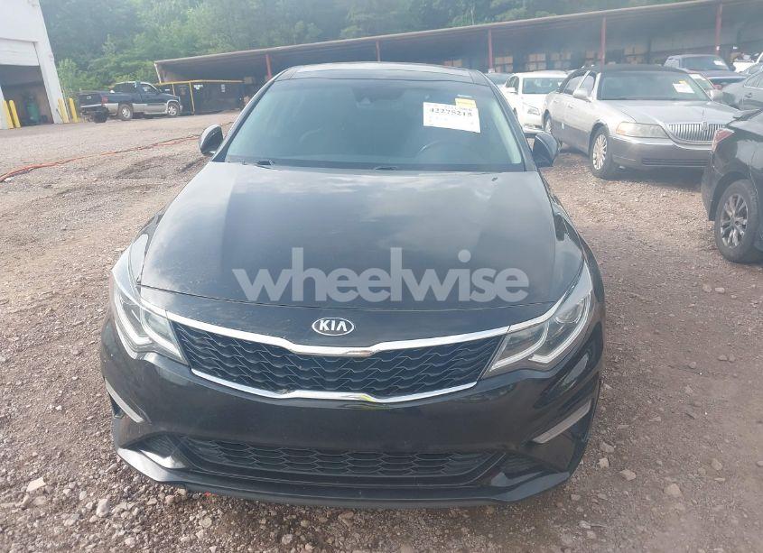 Photo 6 of 2020 Kia Optima SE (VIN 5XXGT4L31LG432957)