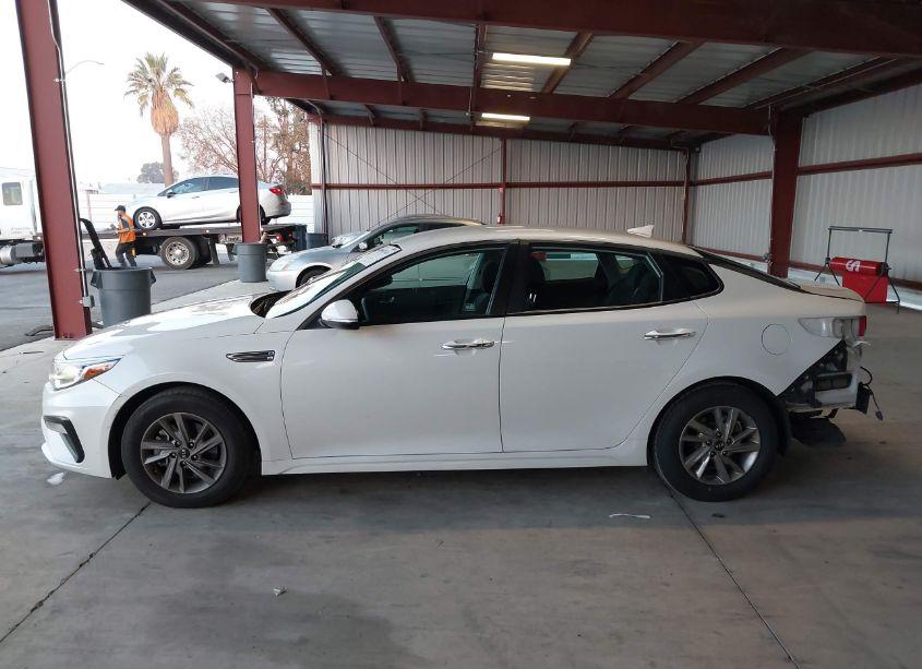 Photo 15 of 2020 Kia Optima LX (VIN 5XXGT4L31LG435194)