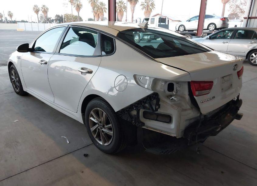 Photo 3 of 2020 Kia Optima LX (VIN 5XXGT4L31LG435194)
