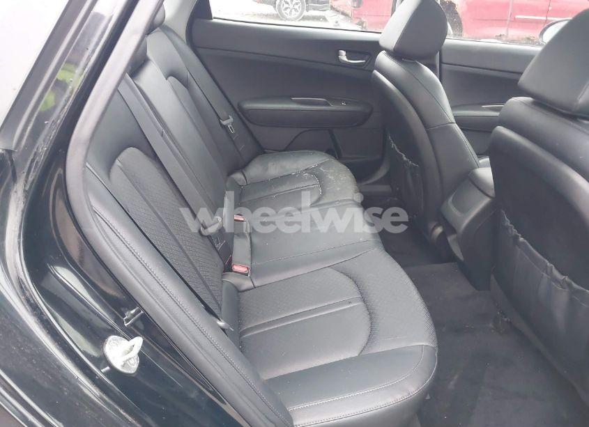 Photo 8 of 2020 Kia Optima SE (VIN 5XXGT4L31LG441190)