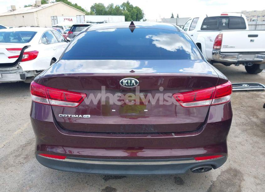 Photo 17 of 2016 Kia Optima LX (VIN 5XXGT4L32GG003137)