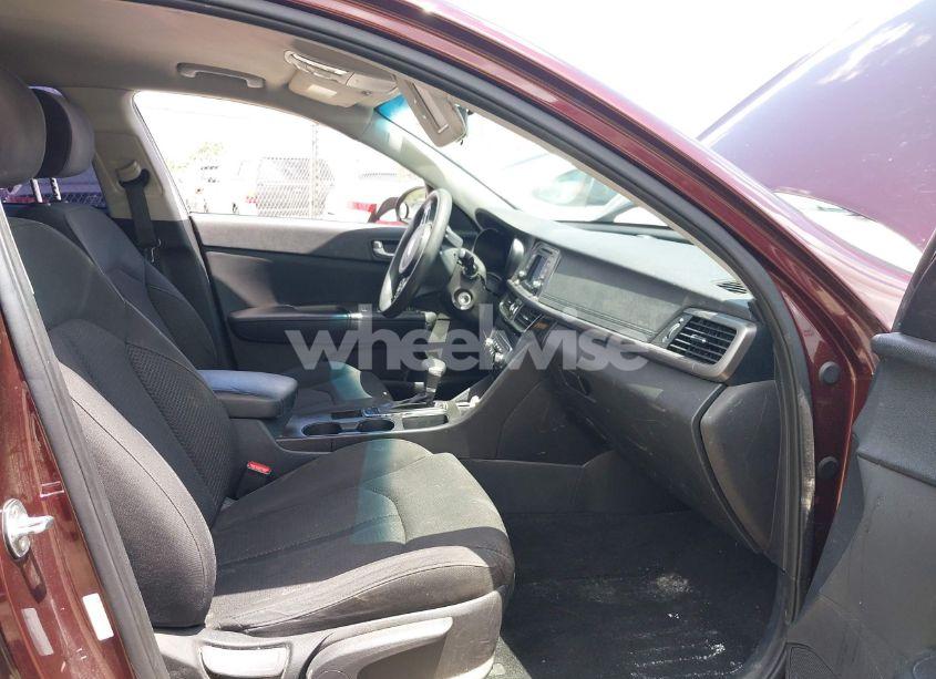 Photo 5 of 2016 Kia Optima LX (VIN 5XXGT4L32GG003137)