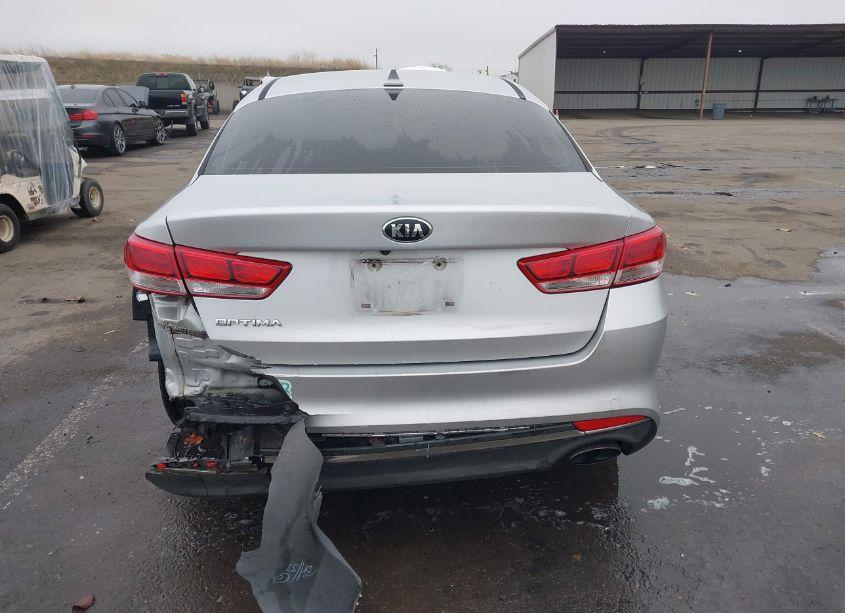 Photo 16 of 2016 Kia Optima LX (VIN 5XXGT4L32GG003834)