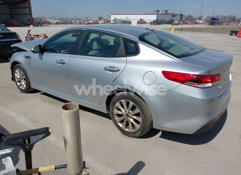 Photo 3 of 2016 Kia Optima LX (VIN 5XXGT4L32GG009150)