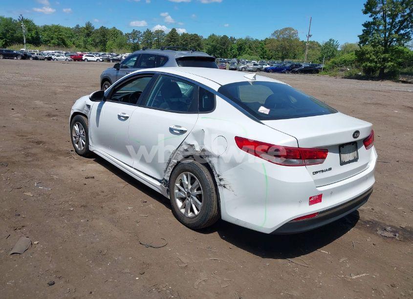 Photo 3 of 2016 Kia Optima LX (VIN 5XXGT4L32GG015594)