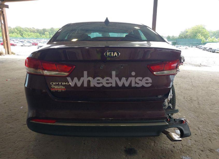 Photo 16 of 2016 Kia Optima LX (VIN 5XXGT4L32GG021055)