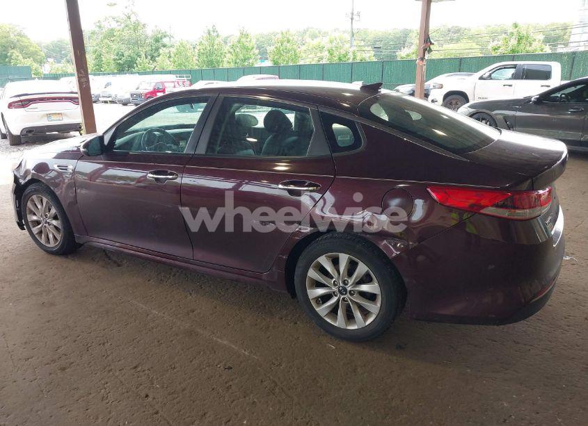 Photo 3 of 2016 Kia Optima LX (VIN 5XXGT4L32GG021055)