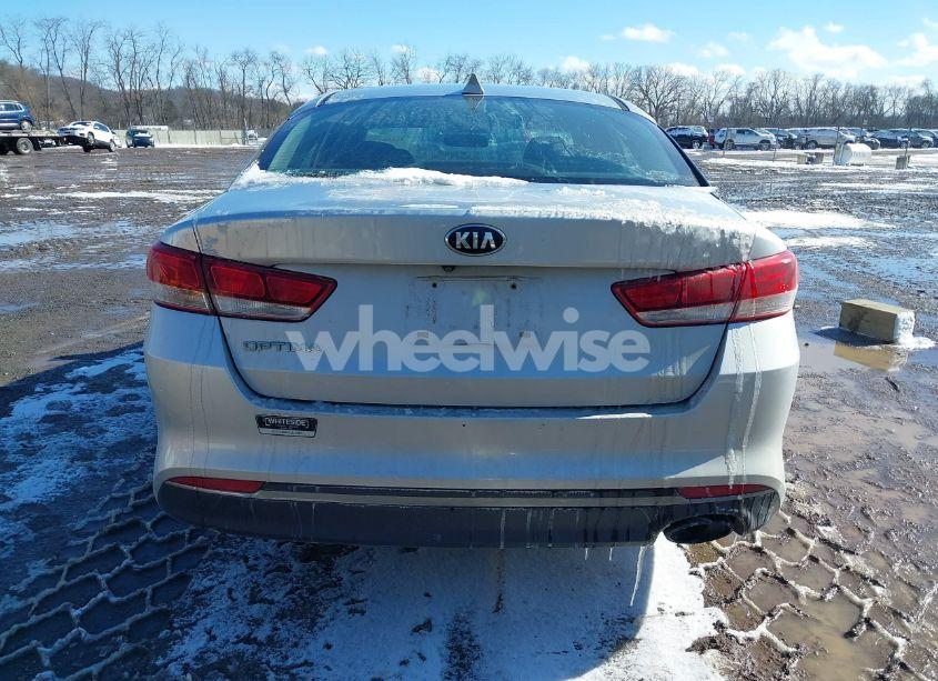 Photo 16 of 2016 Kia Optima LX (VIN 5XXGT4L32GG035831)
