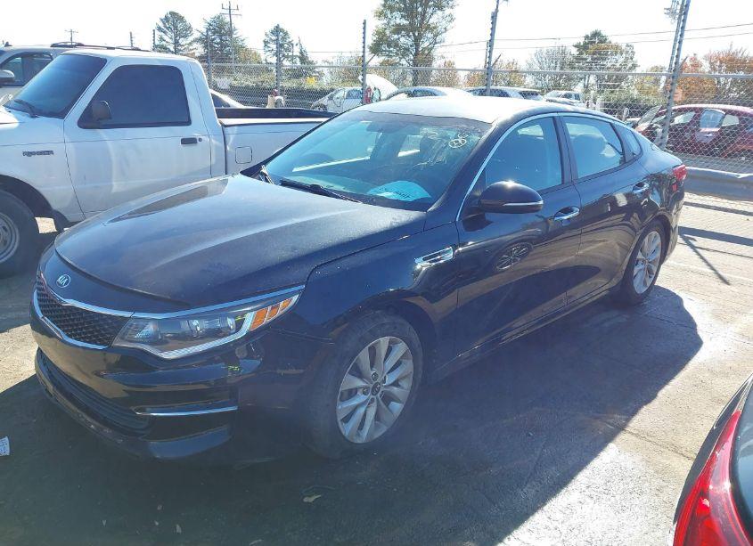 Photo 2 of 2016 Kia Optima LX (VIN 5XXGT4L32GG059837)