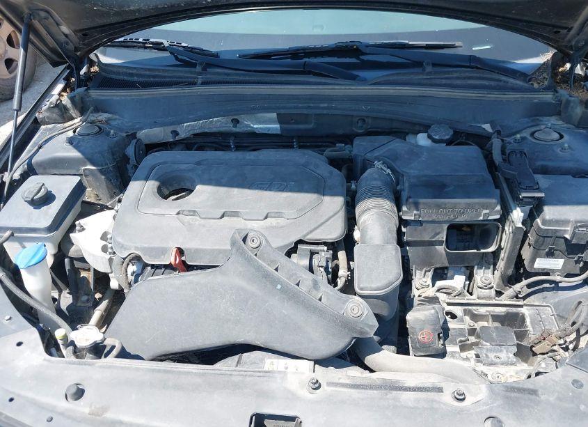 Photo 10 of 2016 Kia Optima LX (VIN 5XXGT4L32GG088531)