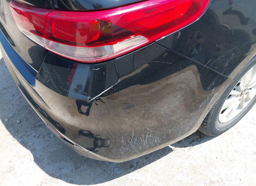 Photo 6 of 2016 Kia Optima LX (VIN 5XXGT4L32GG088531)