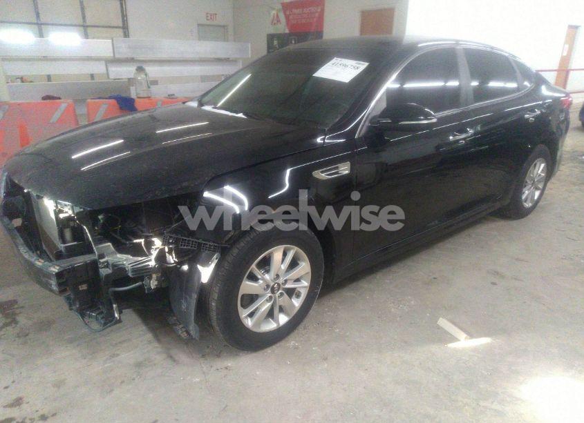 Photo 2 of 2016 Kia Optima LX (VIN 5XXGT4L32GG098203)