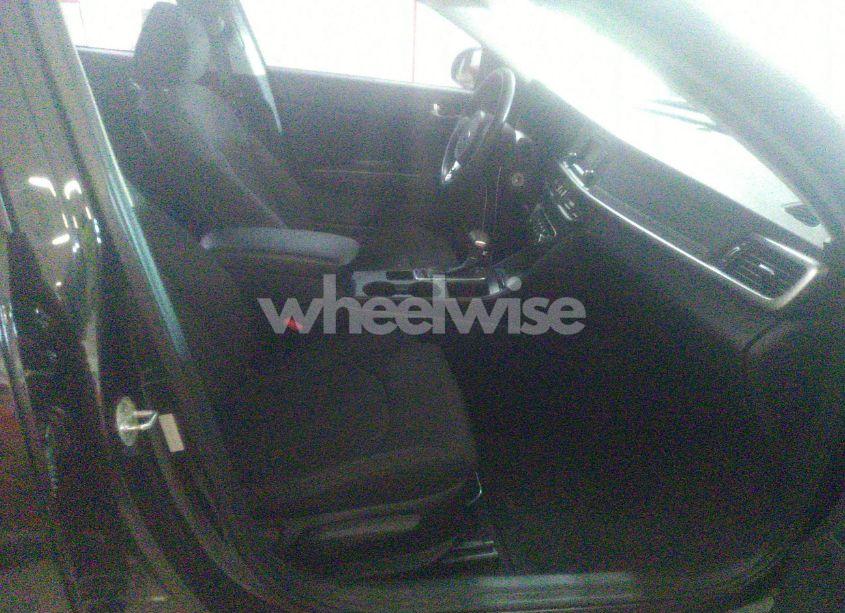 Photo 5 of 2016 Kia Optima LX (VIN 5XXGT4L32GG098203)