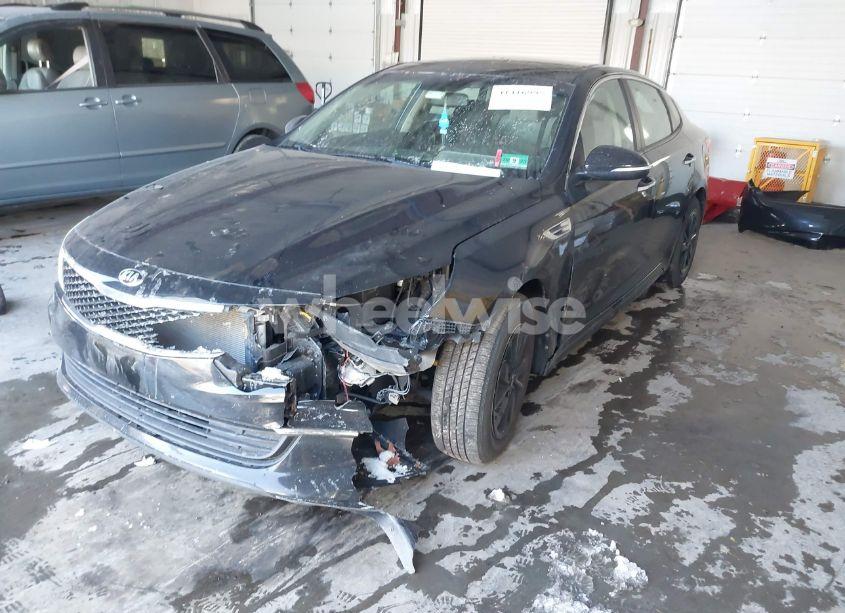 Photo 2 of 2016 Kia Optima LX (VIN 5XXGT4L32GG100063)