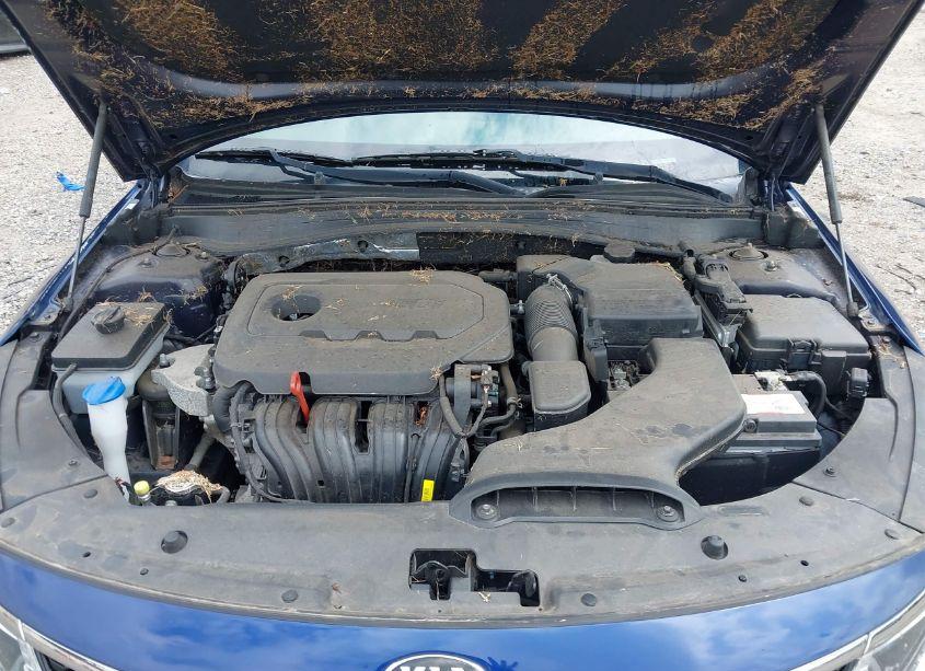 Photo 10 of 2016 Kia Optima LX (VIN 5XXGT4L32GG109409)