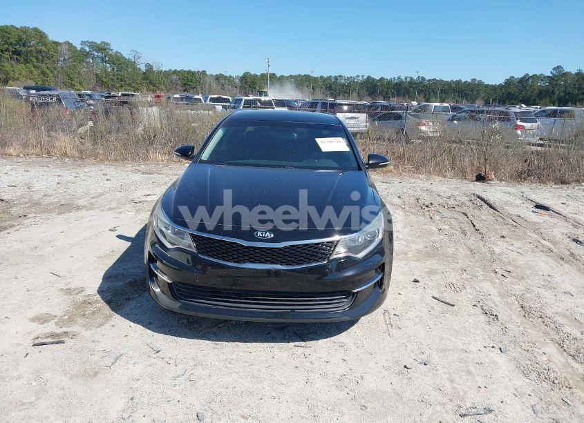 Photo 12 of 2016 Kia Optima LX (VIN 5XXGT4L32GG110060)