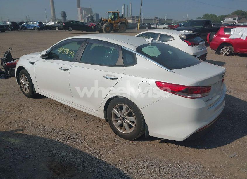 Photo 3 of 2016 Kia Optima LX (VIN 5XXGT4L32GG119101)