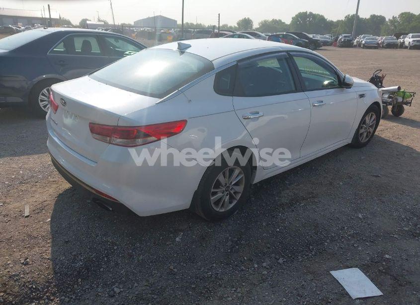 Photo 4 of 2016 Kia Optima LX (VIN 5XXGT4L32GG119101)