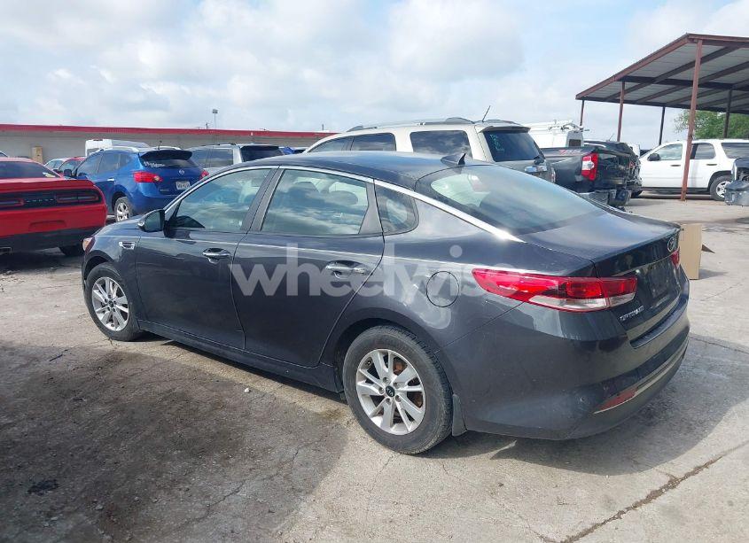 Photo 13 of 2017 Kia Optima LX (VIN 5XXGT4L32HG135140)
