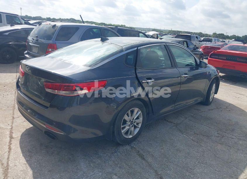 Photo 4 of 2017 Kia Optima LX (VIN 5XXGT4L32HG135140)