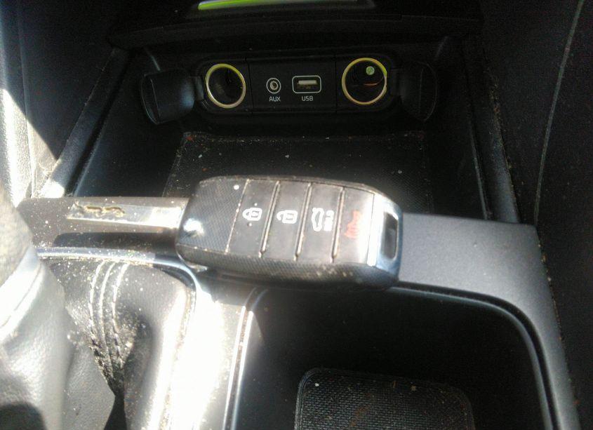 Photo 11 of 2017 Kia Optima LX (VIN 5XXGT4L32HG149443)