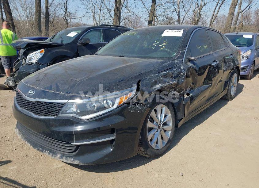 Photo 6 of 2017 Kia Optima LX (VIN 5XXGT4L32HG167750)