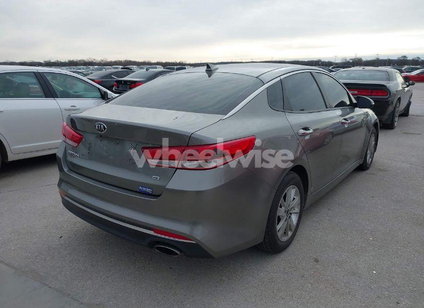 Photo 4 of 2018 Kia Optima LX (VIN 5XXGT4L32JG181962)