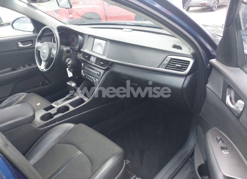 Photo 5 of 2018 Kia Optima S (VIN 5XXGT4L32JG189009)
