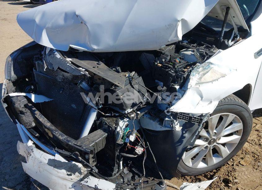 Photo 11 of 2018 Kia Optima S (VIN 5XXGT4L32JG190385)