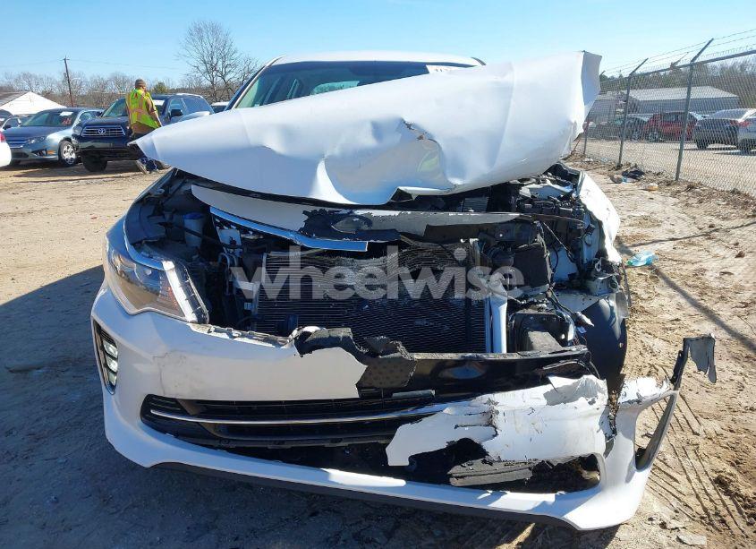 Photo 12 of 2018 Kia Optima S (VIN 5XXGT4L32JG190385)