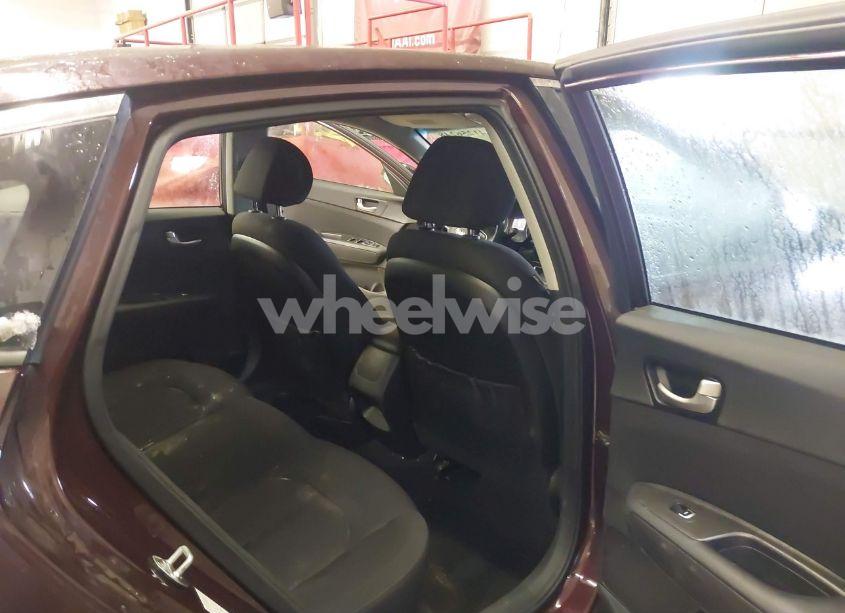 Photo 8 of 2018 Kia Optima LX (VIN 5XXGT4L32JG207055)