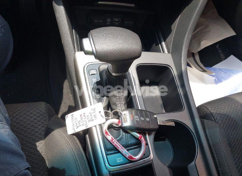 Photo 11 of 2018 Kia Optima LX (VIN 5XXGT4L32JG213616)