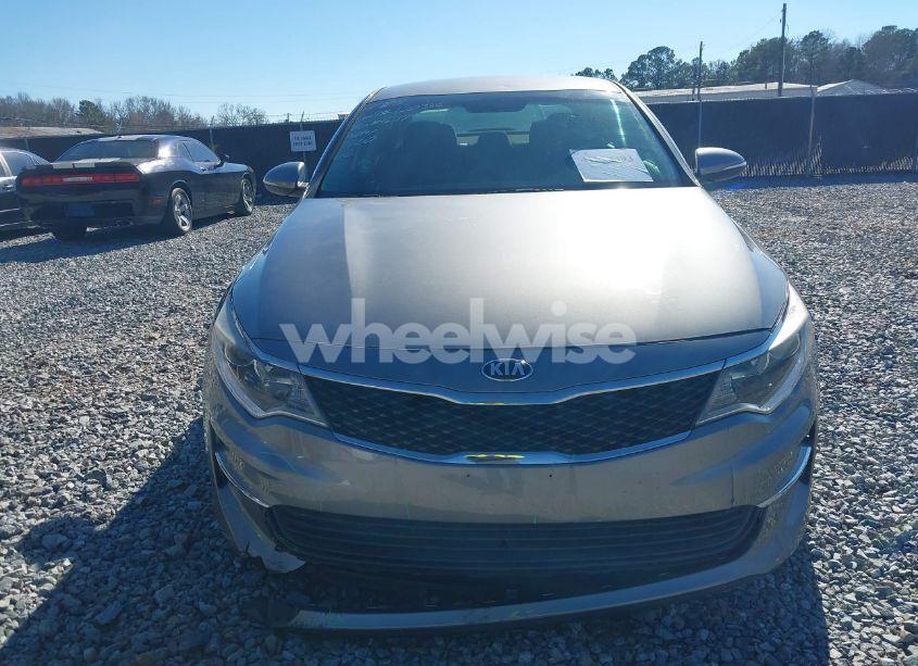 Photo 11 of 2018 Kia Optima LX (VIN 5XXGT4L32JG226379)