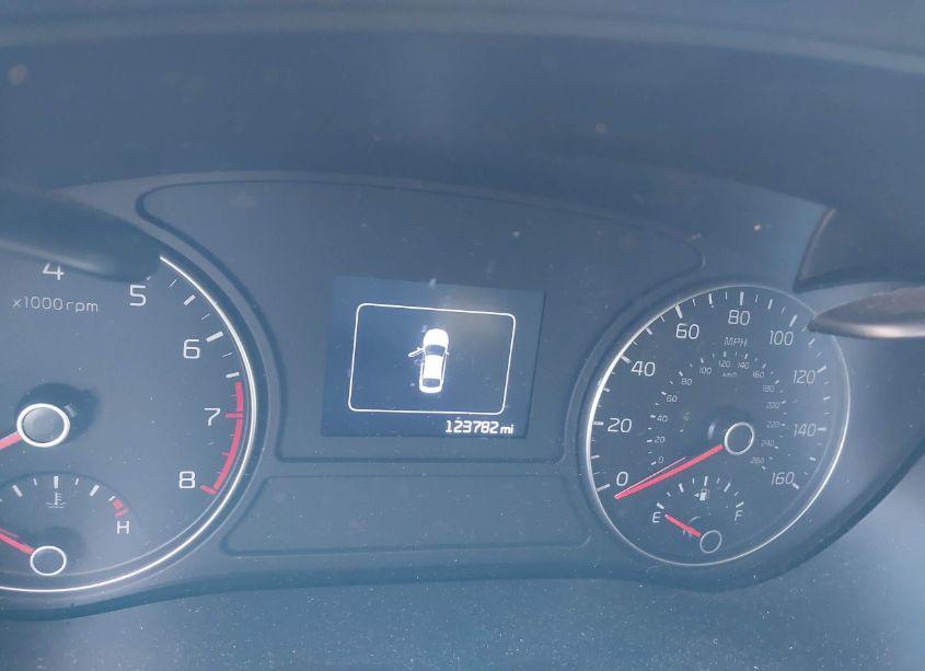 Photo 14 of 2018 Kia Optima S (VIN 5XXGT4L32JG234613)