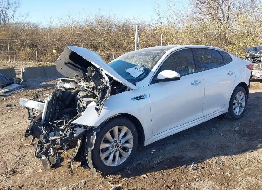 Photo 6 of 2018 Kia Optima S (VIN 5XXGT4L32JG234613)
