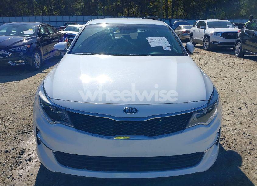 Photo 13 of 2018 Kia Optima LX (VIN 5XXGT4L32JG235891)