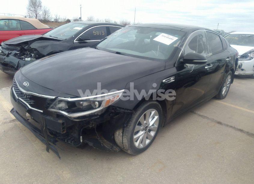 Photo 2 of 2018 Kia Optima S (VIN 5XXGT4L32JG245188)