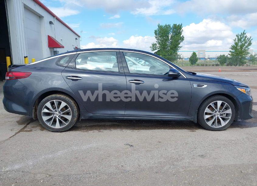 Photo 13 of 2018 Kia Optima S (VIN 5XXGT4L32JG251377)