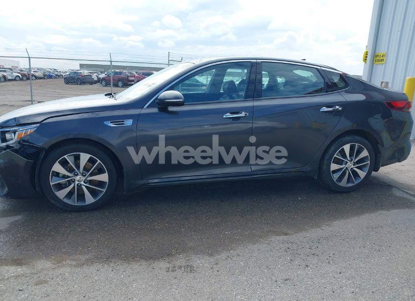 Photo 14 of 2018 Kia Optima S (VIN 5XXGT4L32JG251377)