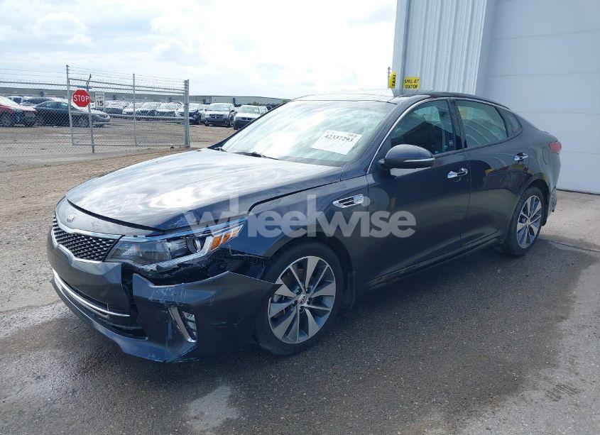 Photo 2 of 2018 Kia Optima S (VIN 5XXGT4L32JG251377)