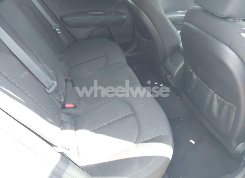 Photo 8 of 2018 Kia Optima LX (VIN 5XXGT4L32JG251685)