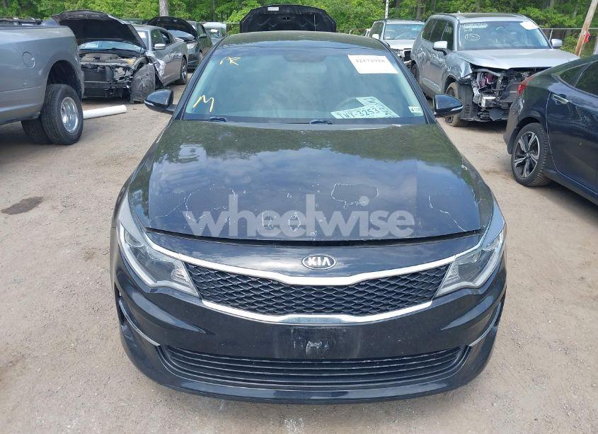 Photo 12 of 2018 Kia Optima LX (VIN 5XXGT4L32JG253713)