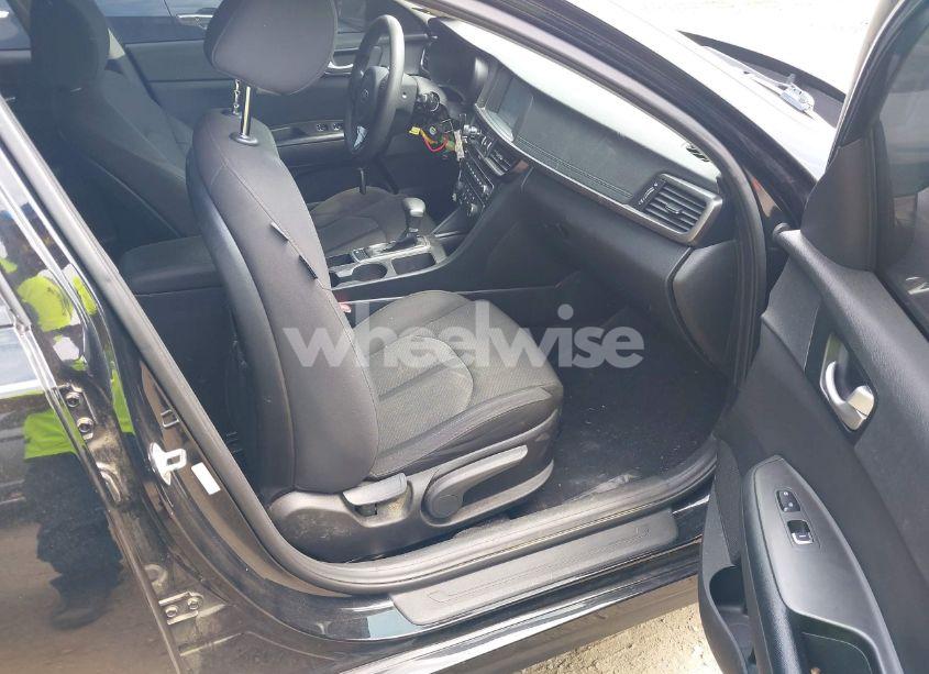 Photo 5 of 2018 Kia Optima LX (VIN 5XXGT4L32JG253713)