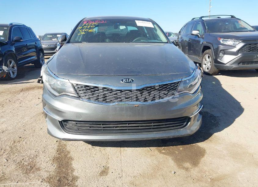 Photo 12 of 2018 Kia Optima LX (VIN 5XXGT4L32JG254229)