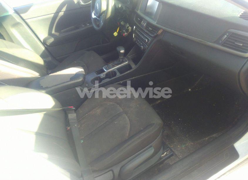 Photo 5 of 2018 Kia Optima LX (VIN 5XXGT4L32JG273573)