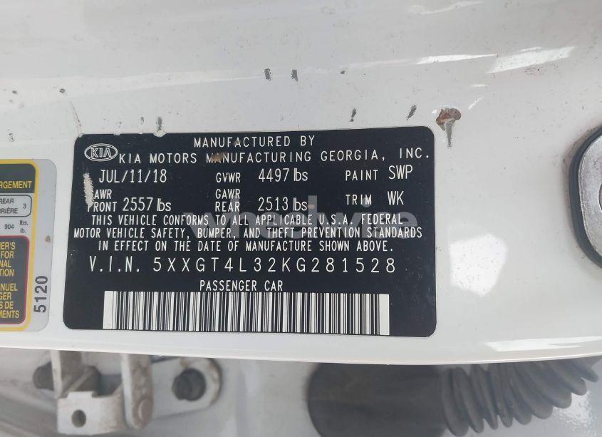 Photo 9 of 2019 Kia Optima LX (VIN 5XXGT4L32KG281528)