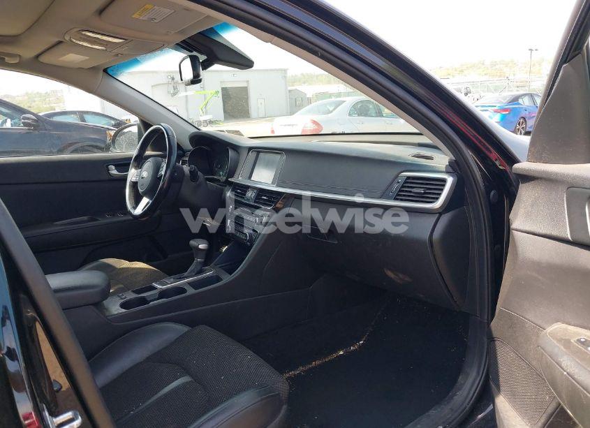 Photo 5 of 2019 Kia Optima S (VIN 5XXGT4L32KG284509)