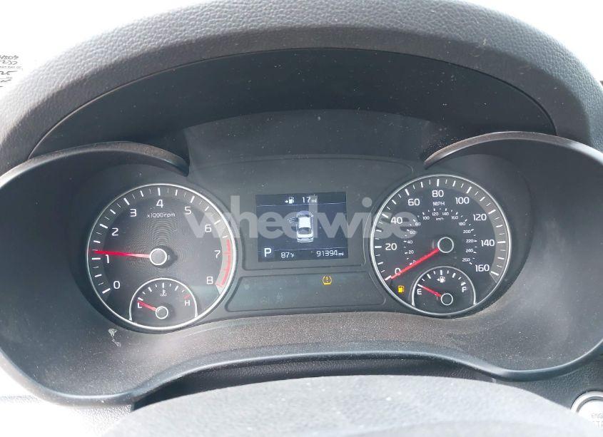 Photo 7 of 2019 Kia Optima S (VIN 5XXGT4L32KG284509)